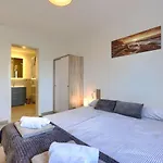 Galici-2 By Interhome Apartamento Umag