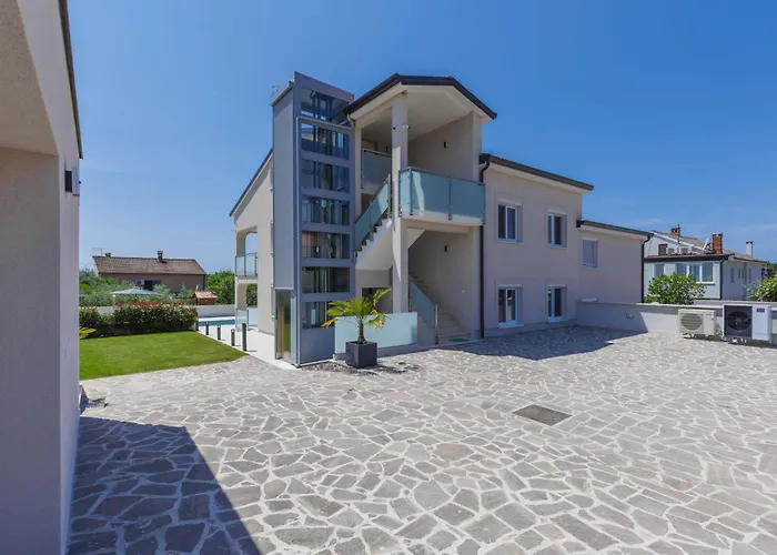 Galici-2 By Interhome * Umag